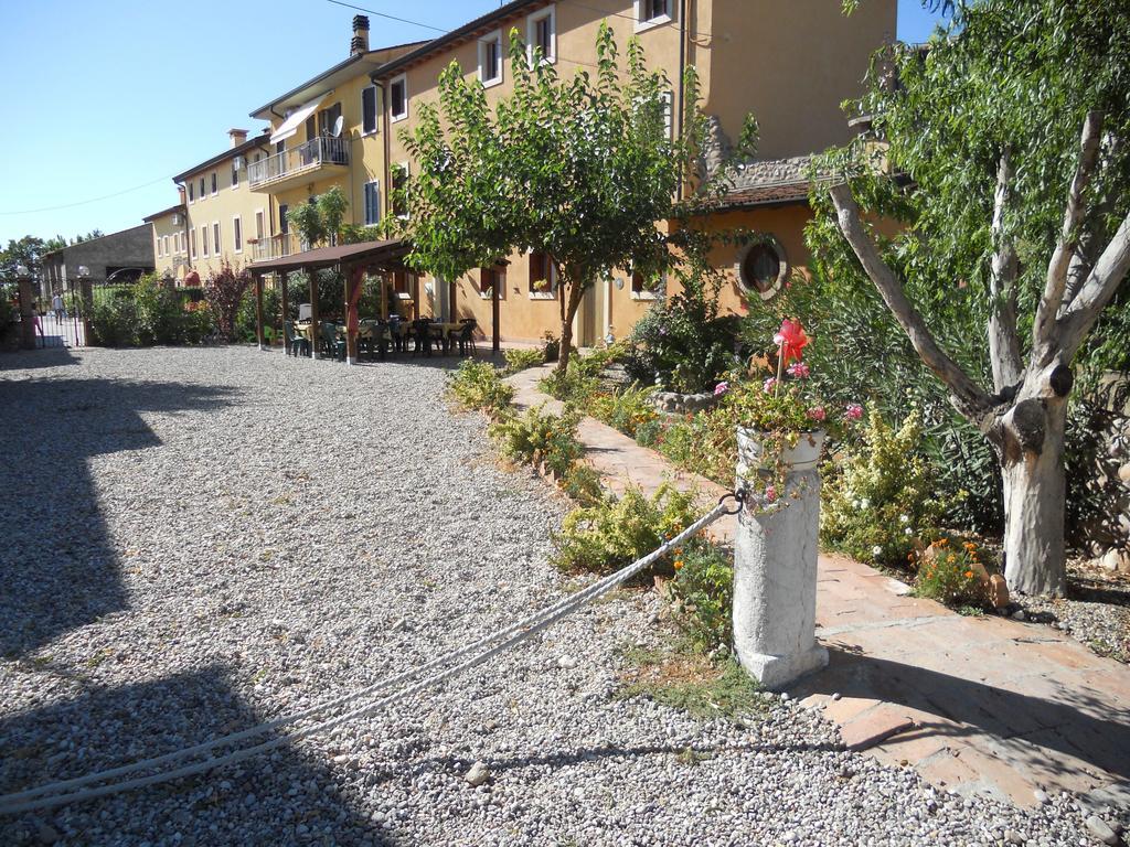 Agriturismo Le Mura Del Gherlo Villa Valeggio sul Mincio Exterior foto